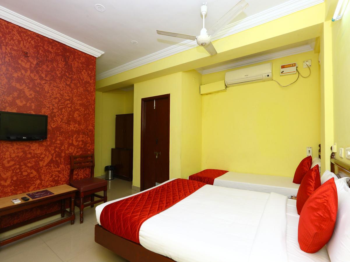 Oyo 9343 Jp Residency Hotel ปอนดิเชอรี ภายนอก รูปภาพ