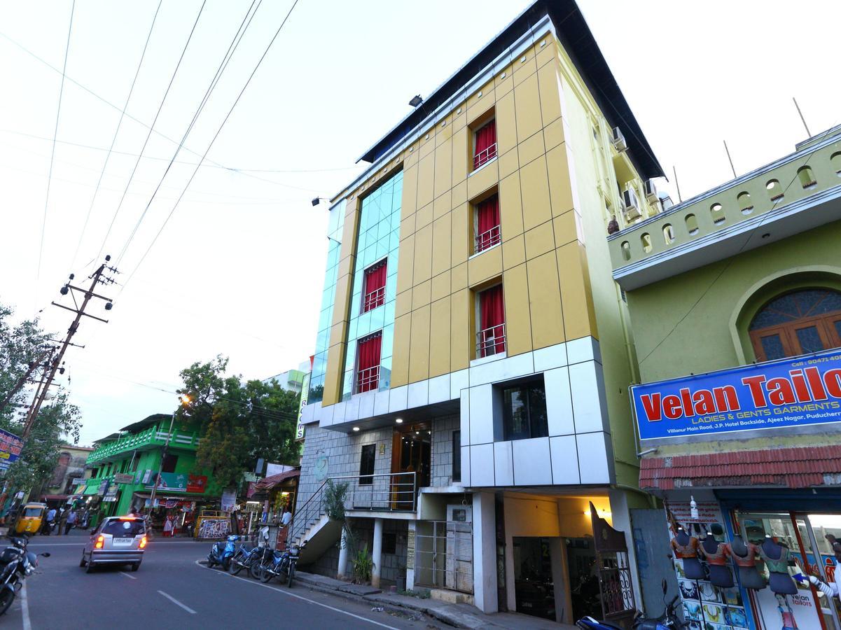 Oyo 9343 Jp Residency Hotel ปอนดิเชอรี ภายนอก รูปภาพ