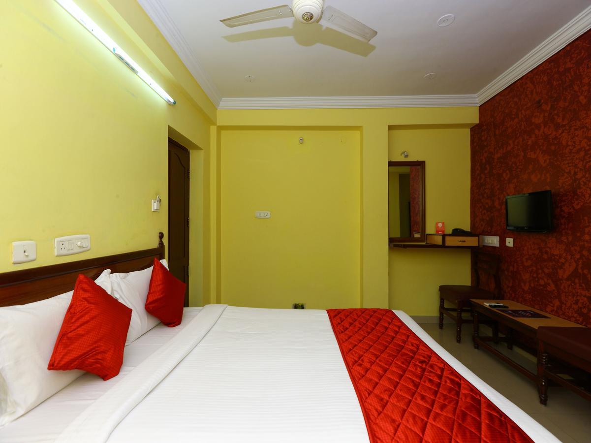 Oyo 9343 Jp Residency Hotel ปอนดิเชอรี ภายนอก รูปภาพ