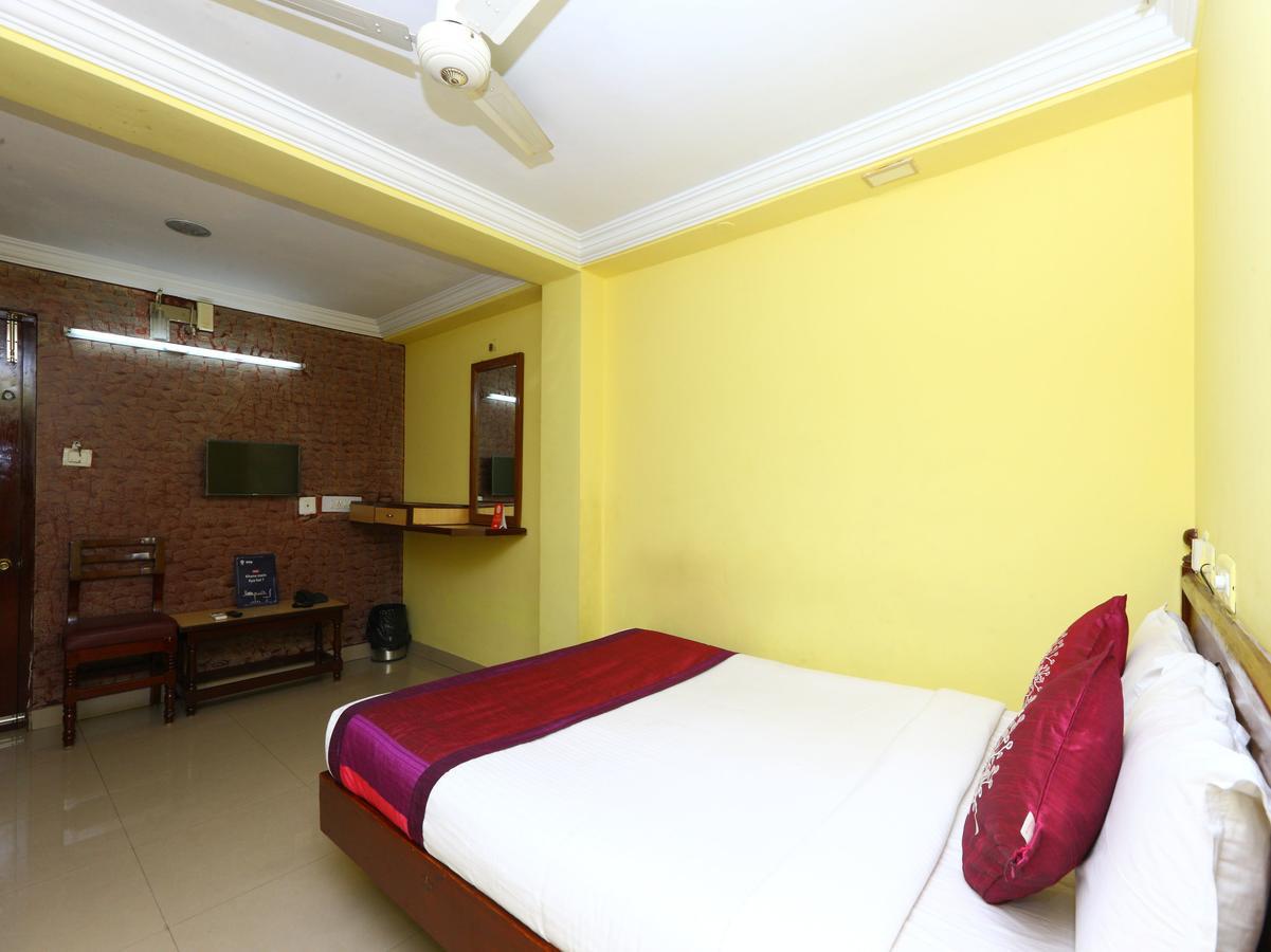 Oyo 9343 Jp Residency Hotel ปอนดิเชอรี ภายนอก รูปภาพ